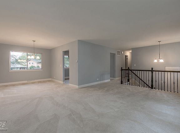 3rd image of 2703 Kimball Ct