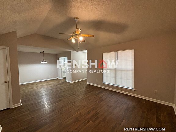 4th image of 2204 Curbertson Cv