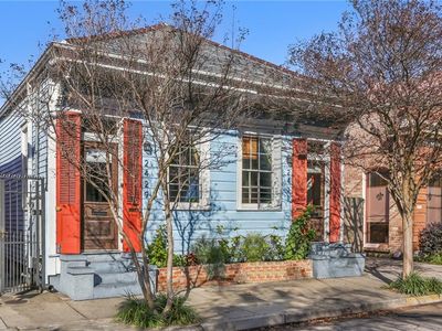 2429-31 Dauphine St, New Orleans, LA, 70117