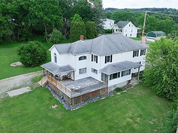 2nd image of 3745 Bakerstown Rd