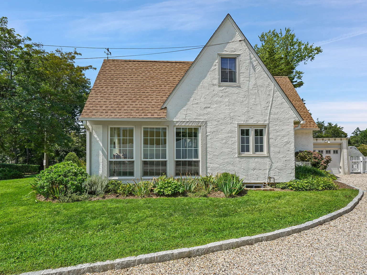 4 bed, 2.5 bath, 1706 sqft, $11,000 — Photo 3