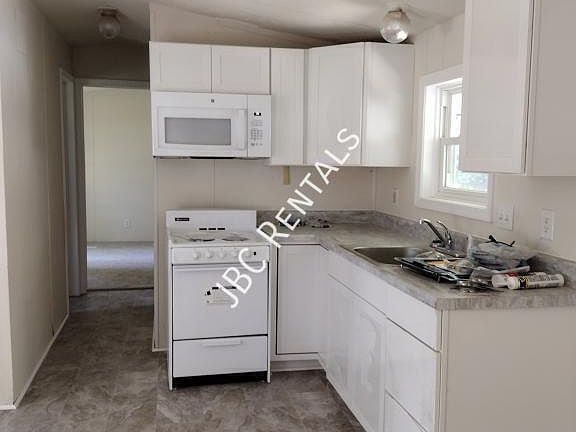 4th image of 5015 Middle Rd Lot 5