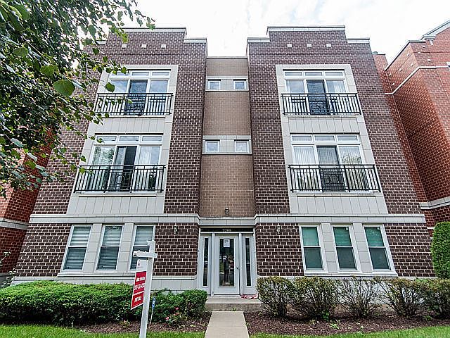 1st image of 2200 N Natchez Ave APT 2S