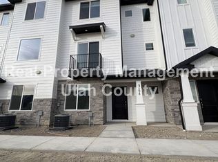 3898 N Cougar Ln E, Eagle Mountain, UT 84005