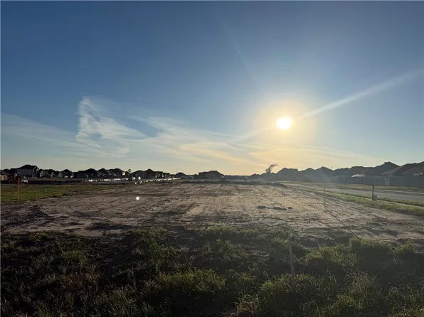 1933 Sebright Dr, Bryan, TX 77807