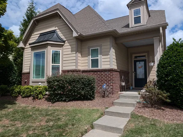1024 Euphony Ln, Morrisville, NC 27560