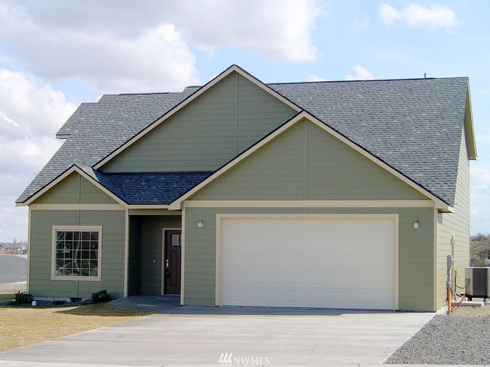 1st image of 546 N Sparrow Lane