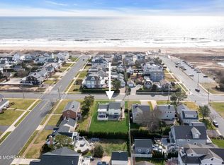 7 1st Ave, Spring Lake, NJ 07762