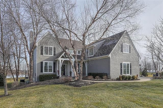 1st image of 32465 Keystone Dr