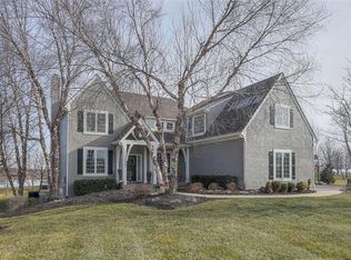 32465 Keystone Dr, Louisburg, KS 66053