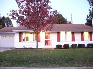 1414 S Mattis Ave, Champaign, IL 61821