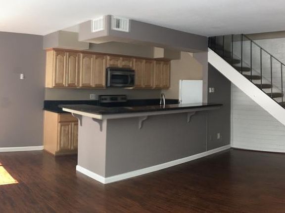 2nd image of 5737 Blachly Way APT 3