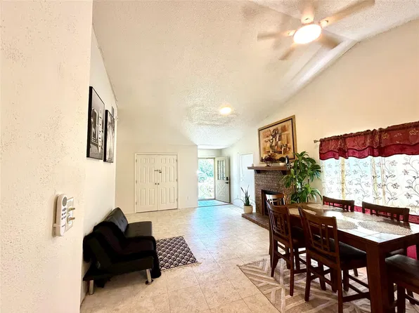 817 Colchester Dr, Mesquite, TX 75149