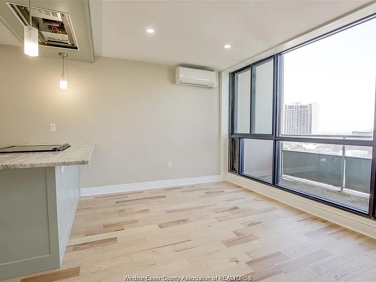 111 Riverside Dr E #1607 — Photo 8
