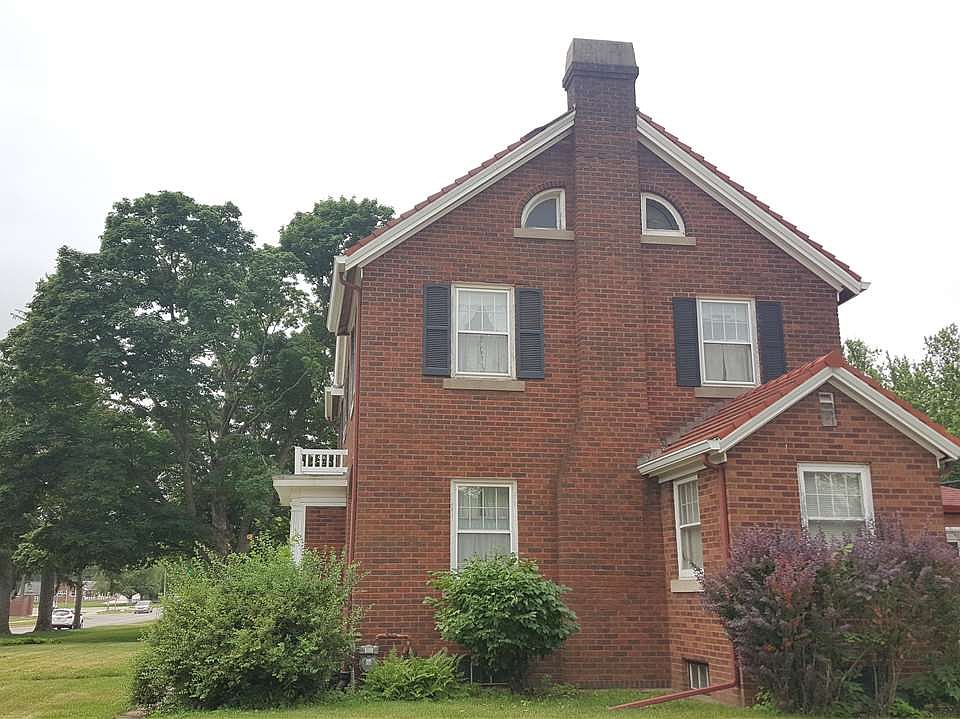 1404 Kimball Ave, Waterloo, IA 50702 Zillow