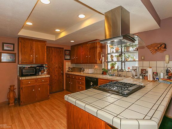 4th image of 17715 Foxtail Dr