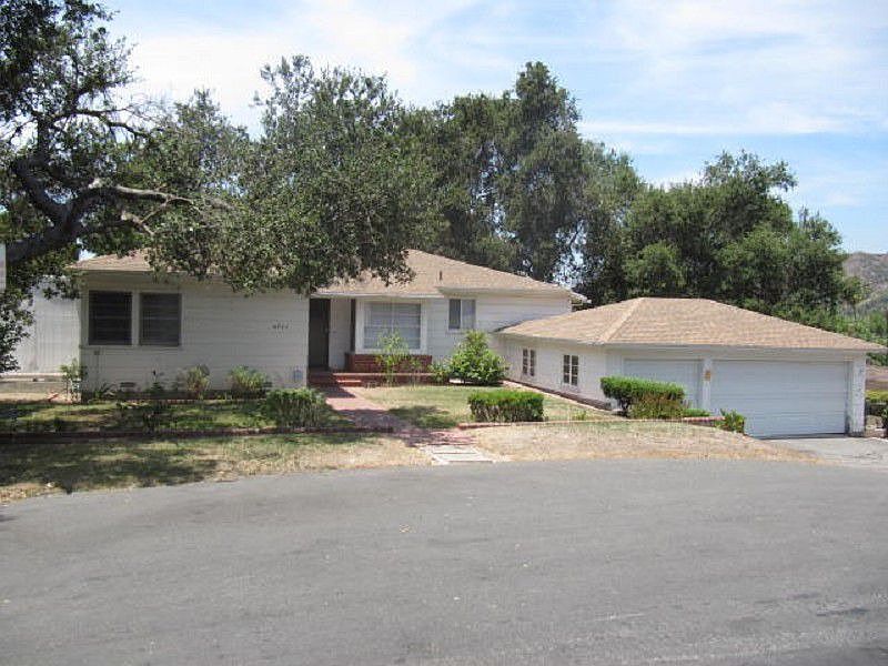 1st image of 4937 Loleta Ave
