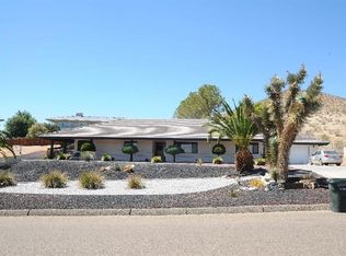 16510 Muni Rd, Apple Valley, CA 92307