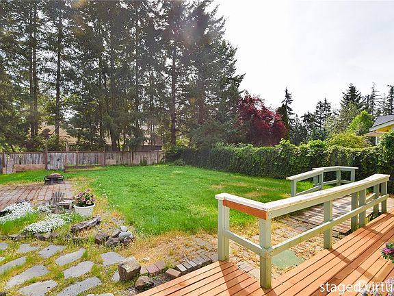 2nd image of 1707 Ginger Place E