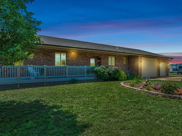 105 Jet Cir, Brookville, KS 67425