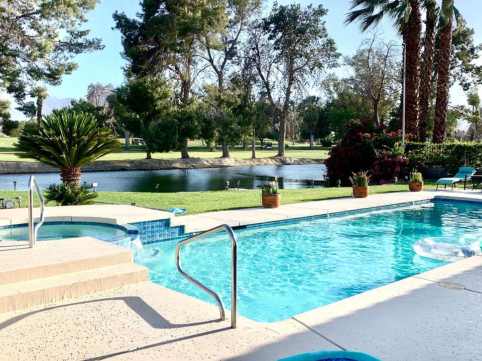 Overlooking golf course and Pond. 
Complete privacy from Neighbors.