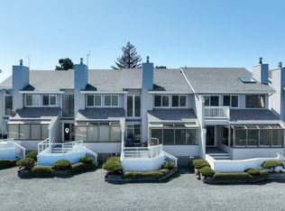 803 5th Ave #18, Hammond, OR 97121