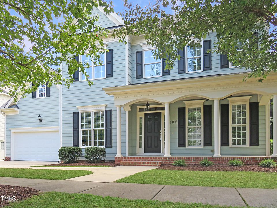 2nd image of 1105 Dominion Hill Dr