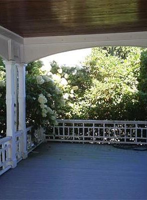 5th image of 119 Hale St