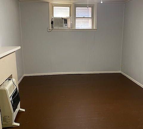 entrance to living room