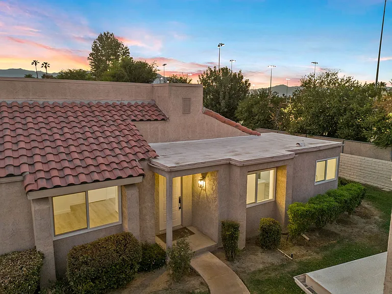 74930 San Simeon Dr — Photo 22
