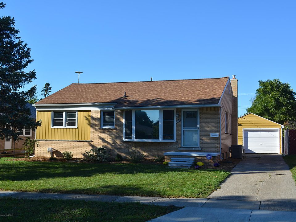 1st image of 3428 Cornelia Dr