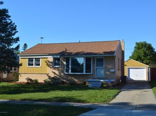 3428 Cornelia Dr, Lansing, MI 48917