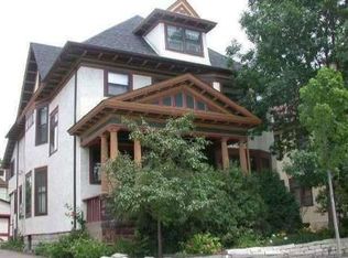 541 Selby Ave, Saint Paul, MN 55102