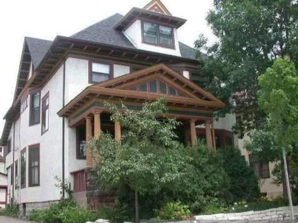 541 Selby Ave, Saint Paul, MN 55102