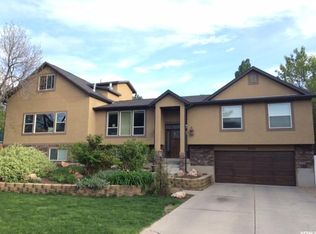9661 S Jackson Cir, Sandy, UT 84092