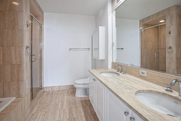 Rented by Douglas Elliman | media 19