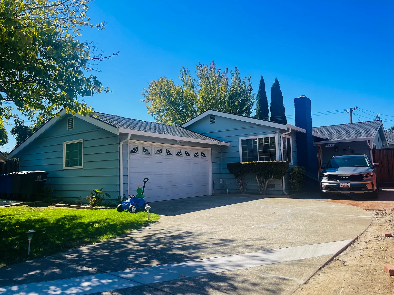 3 bed, 1400 sqft, $4,700 — Photo 4