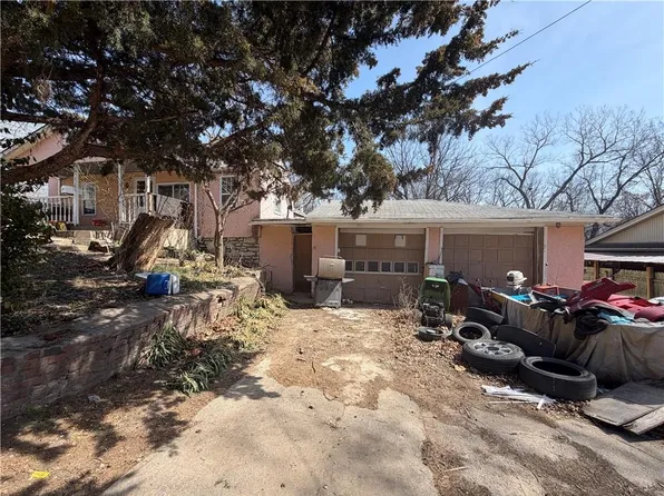 317 N 28th St, Kansas City, KS 66102