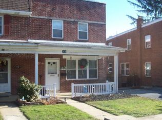 33 Parkside Ave, Lancaster, PA 17602