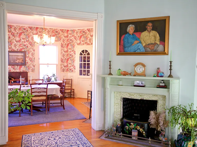 18 Clinton Ave — Photo 5