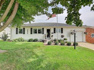 2215 Chandler St SW, Cedar Rapids, IA 52404