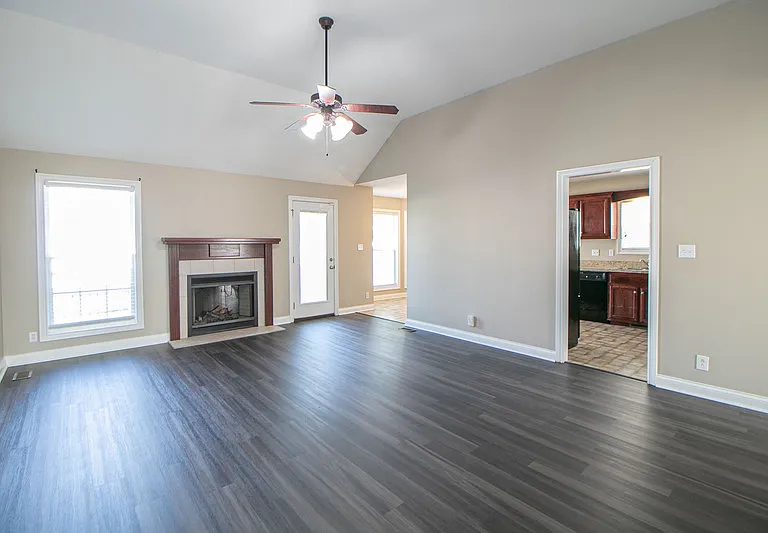 3740 Cindy Jo Dr N — Photo 2