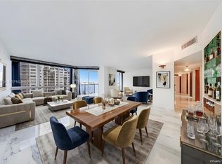 Brickell Key One, Miami, FL 33131