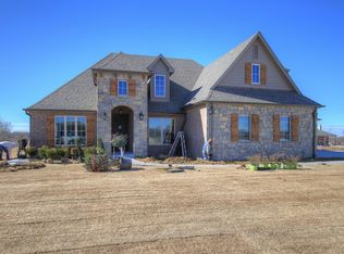 18522 E Persimmon Ln, Owasso, OK 74055