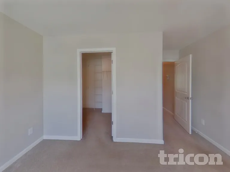 665 Dawsons Park Way — Photo 7