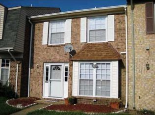 983 Smoke Tree Ln, Virginia Beach, VA 23452