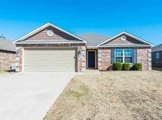 4703 S Ash Dr, Broken Arrow, OK 74011