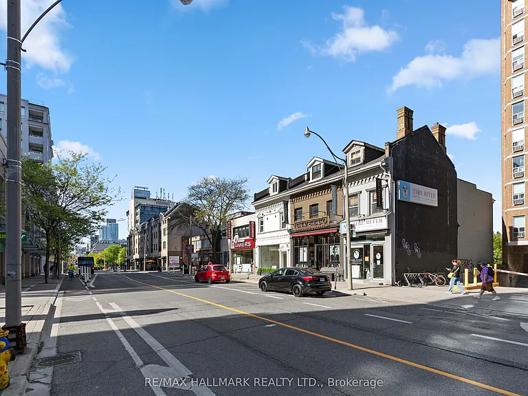 914 Yonge St #1509 — Photo 22