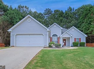 167 Towler Shoals Dr, Loganville, GA 30052