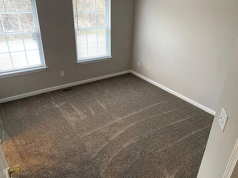 457 Dabney Dr — Photo 7